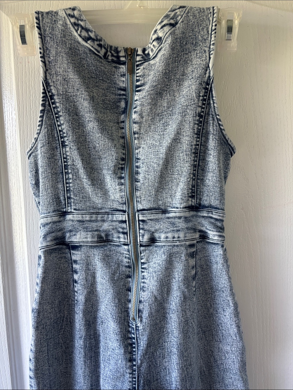 VENUS Light blue Acid-Wash Denim Jumpsuit - Picture 3 of 6